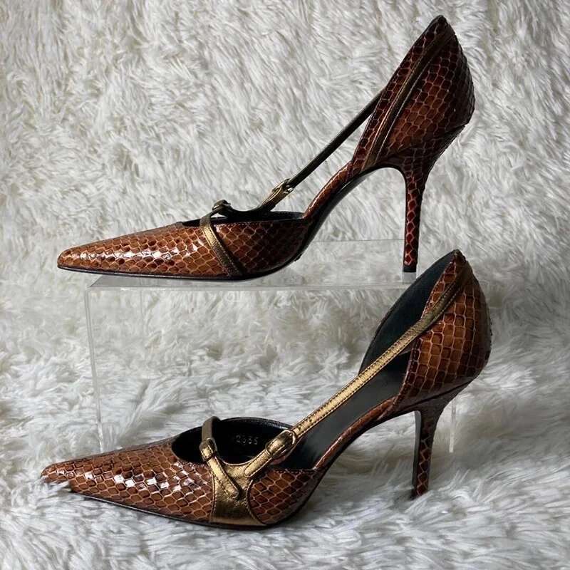 Small and Niche Design Pointed Thin Heel Snake Skin Pattern High Heels for Women Retro Spicy Girl Belt Buckle Hollow Sandals
