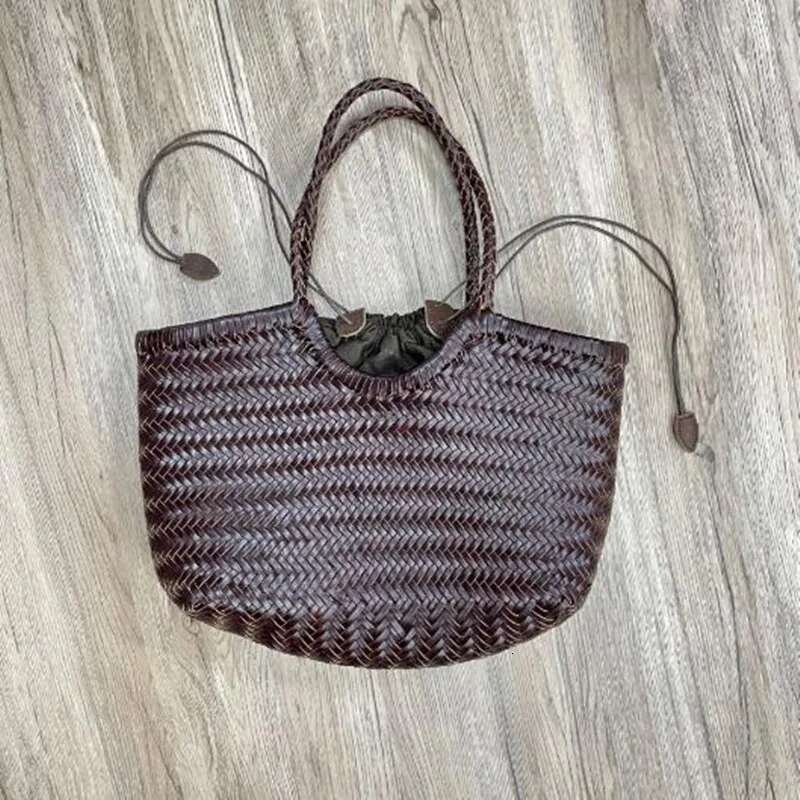 Fashion Handbags Women's Leather Weaving Casual Bag Vintage Basket Tote Purse Cowhide Cross Shopping Bag Patent Leather Casual BagVoyage