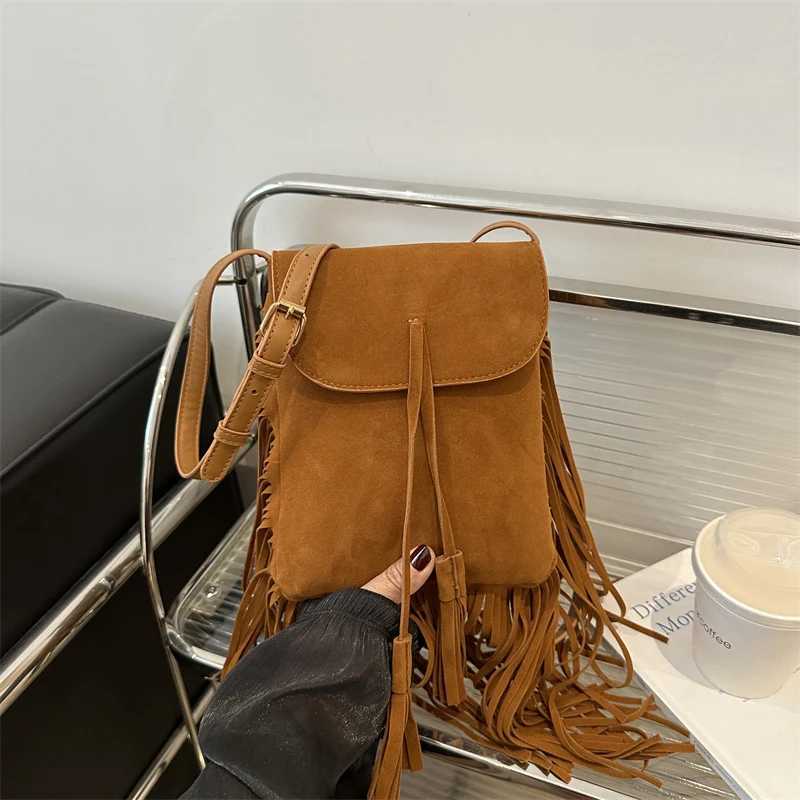 Women Vintage Messenger Bag Large Capacity Suede Retro Tote Handbag Adjustable Strap Fringe Satchel Bag Female Shopping BagC250121