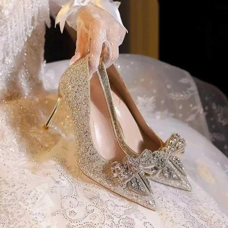 Pointed New Toe Thin Fashion Sexy Super Heel Hot 12Cm Large Gold Sier Wens Shoes High H Banquet Z250121