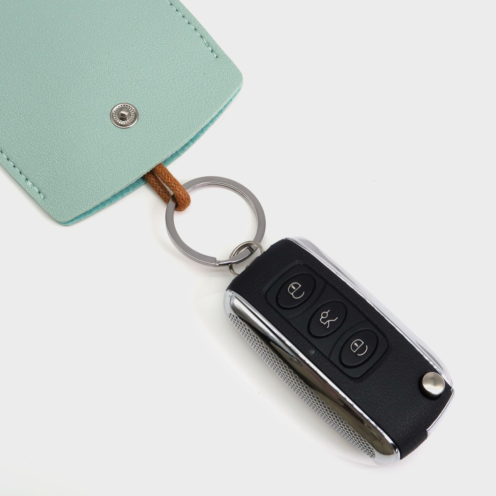 Cross border pull-out Key Case Car key storage case embossed logo leather key case