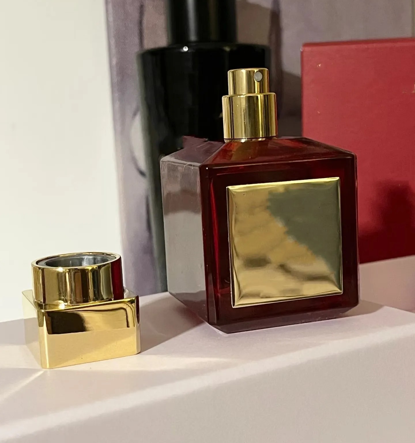 High Quality 70ml Women Men Perfume Fragrance 540 Spray Extrait Eau De Parfum Man Men Cologne EDP Spray Red Bottle Fast Ship Perfumes