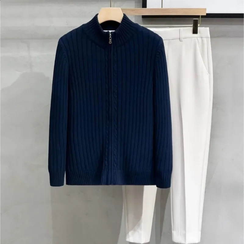 Mens Clothes Daily Wear England Style Black Autumn Winter Cardigan for Men with Turtleneck Zipper Casual Knit Sweater 250115m