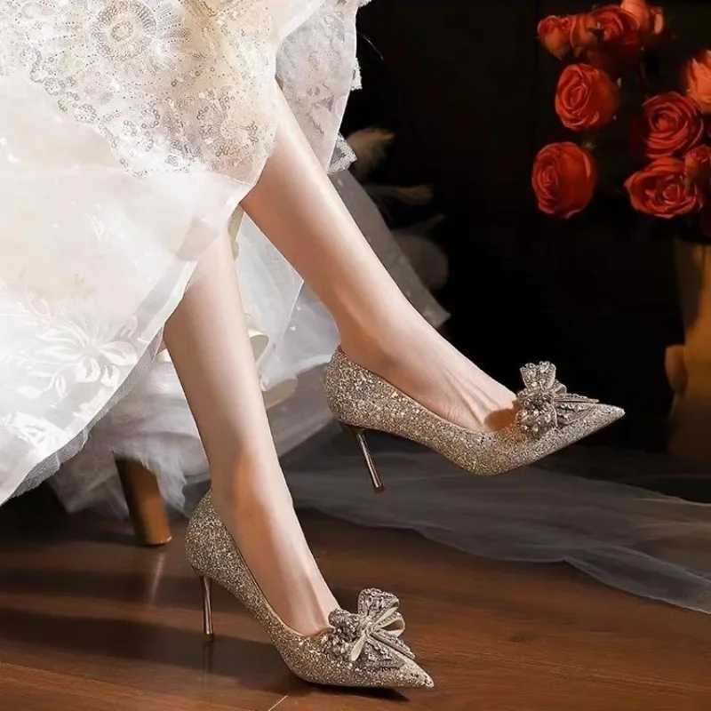 Pointed New Toe Thin Fashion Sexy Super Heel Hot 12Cm Large Gold Sier Wens Shoes High H Banquet Z250121