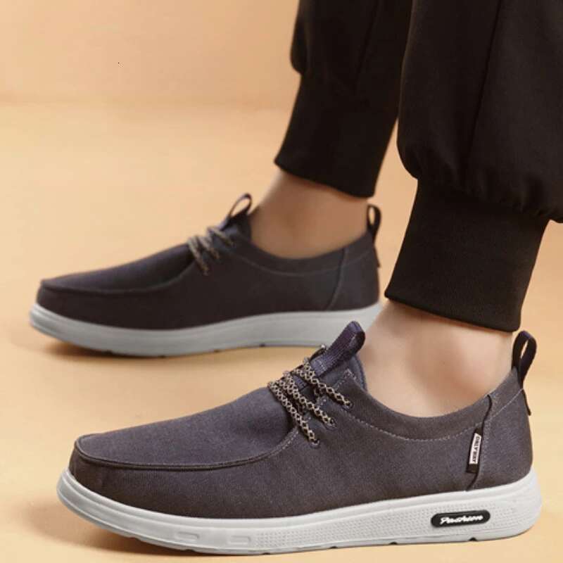 New Men's Canvas Lightweight Fashion Breathable Mesh Sports Casual Men Vulcanized Shoes Classic Slip on Flat Loafer