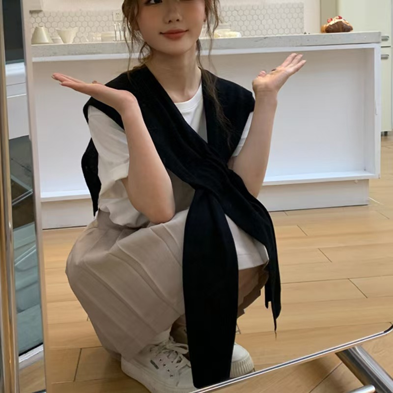 T106 wool shawl women's spring and autumn Korean version fashionable all-match knitted decoration outer wear cross summer air-conditioned room sh