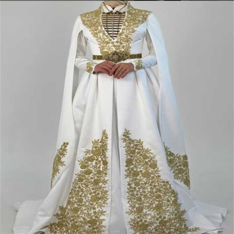 Saudi Arabic Caucasian Wedding Dress With Gold Appliques Muslimah Moroccan Caftan Bridal Dress Muslim Egypt Civil Islamic Vestio De Novia 2025 Robe De