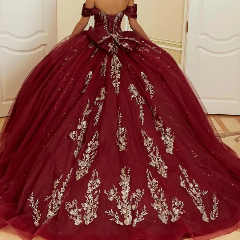 Elegant Burgundy Princess Quinceanera Dresses With Bow Back Gold Lace Appliques Off Shoulder Vintage Ball Gown Sweet 16 Dress Court Train