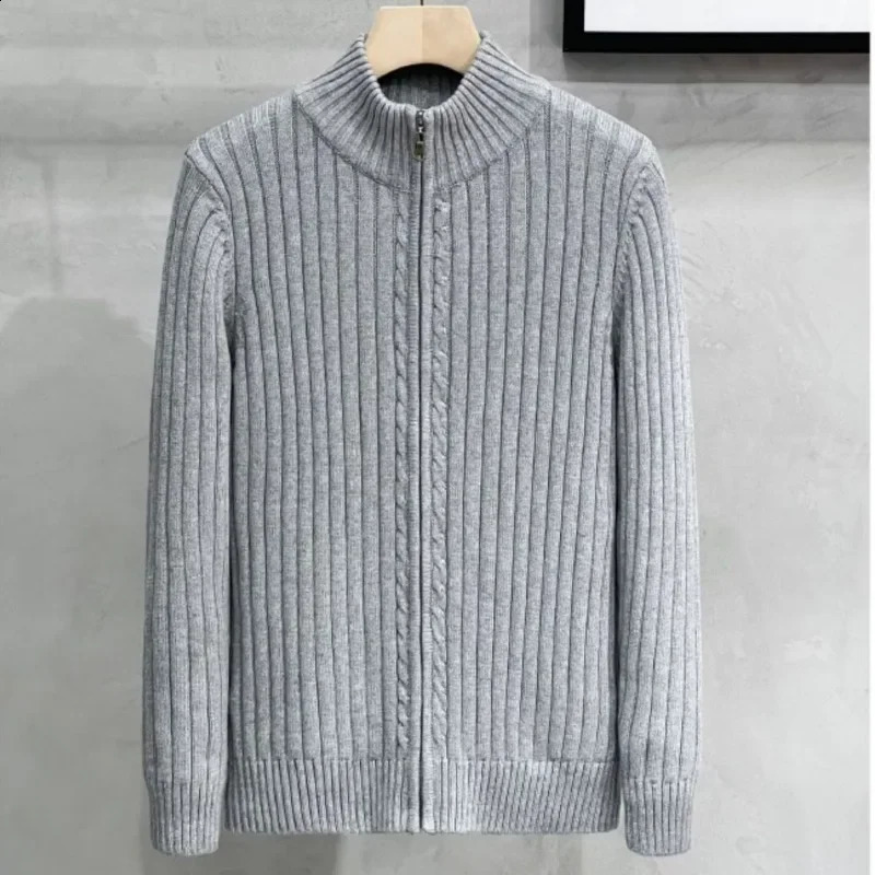 Mens Clothes Daily Wear England Style Black Autumn Winter Cardigan for Men with Turtleneck Zipper Casual Knit Sweater 250115m