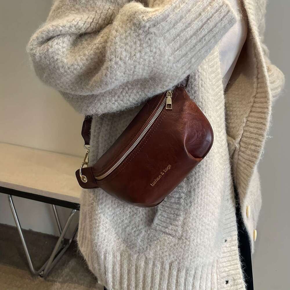 2023 Autumn/Winter Fashion Women's Backpack Style Artificial Leather Waist Bag with Adjustable Wide Shoulder Strap, Anti Staining, Zipper Closure