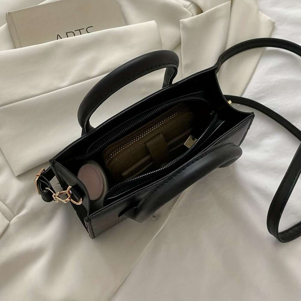 Minimalist black small square chest, fully matched top handle wallet, classic work shoulder bag