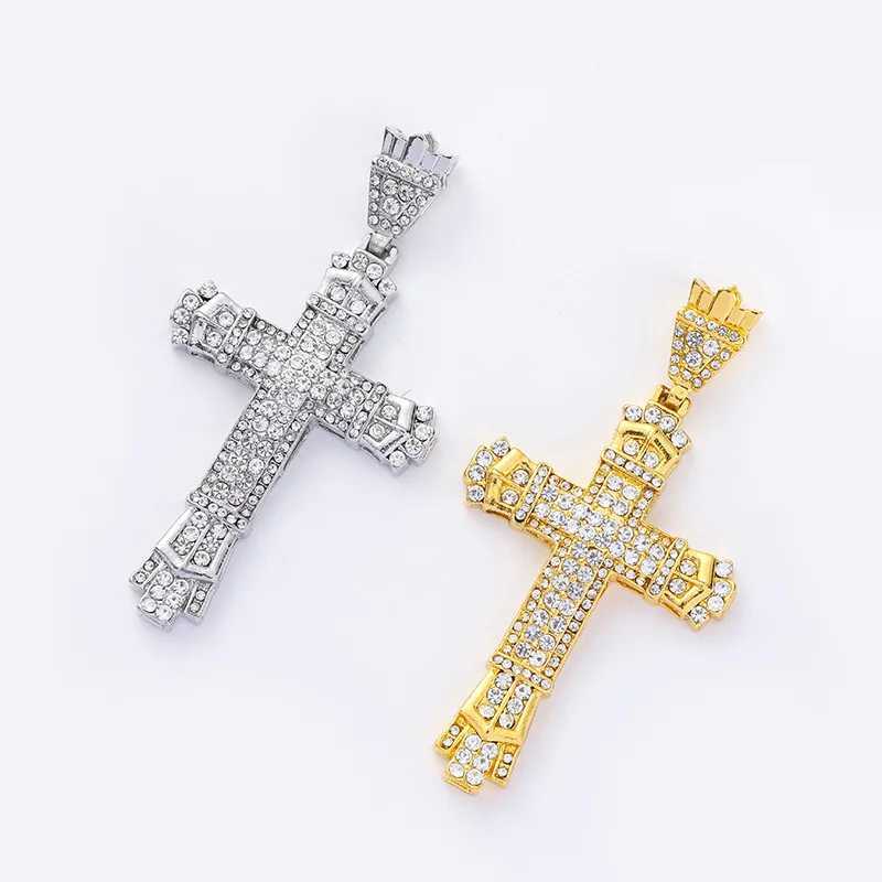 Mens Jewellery Luxury Rap Cuban Chain Pendant Christian Religion Hip Hop Rock Cross Necklace for Men Friendship Jewelry GiftsXJ250121