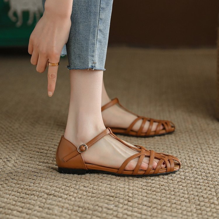 Women Sandals Fashion Flat Bottom Retro Style Design Sense Triple hot Brown White Free shipping