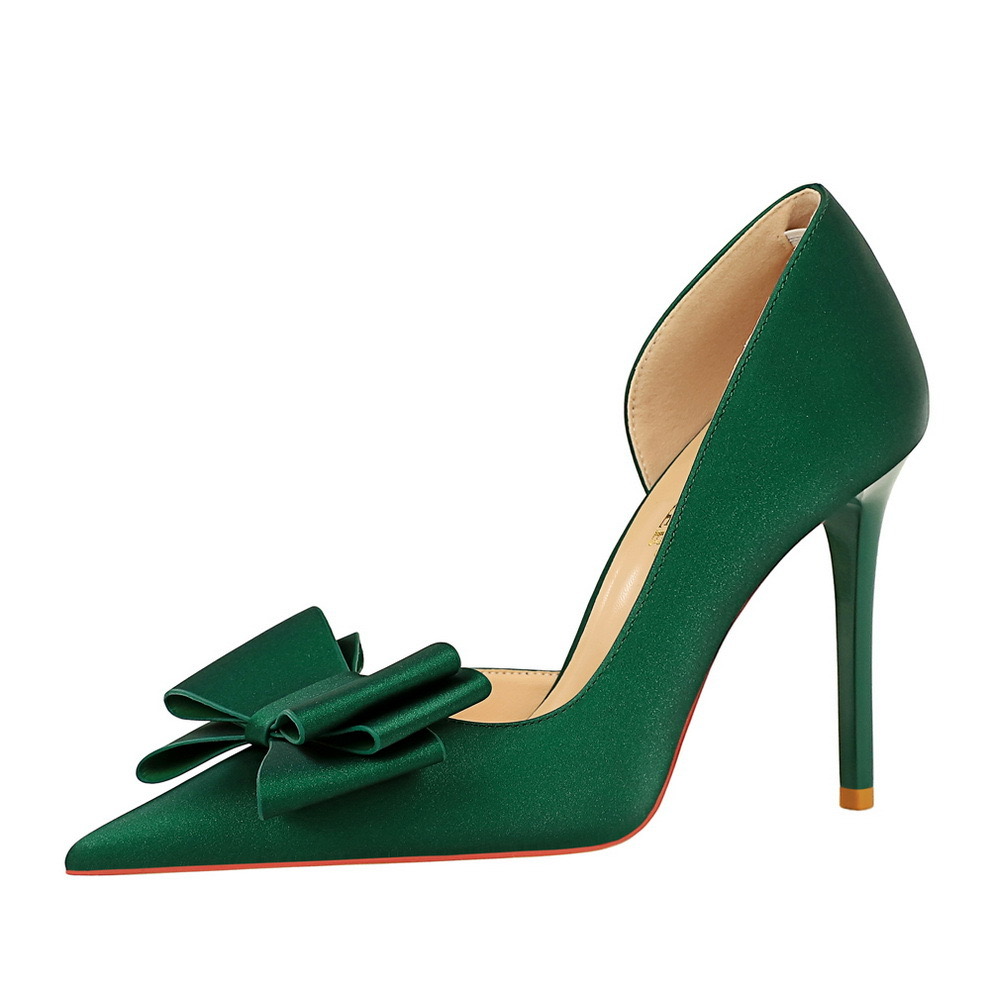 New Designer Pumps Sexy Party Butterfly-knot Pointed Toe Sequined Cloth Thin Heels sweet Dress Women Shoes 418b