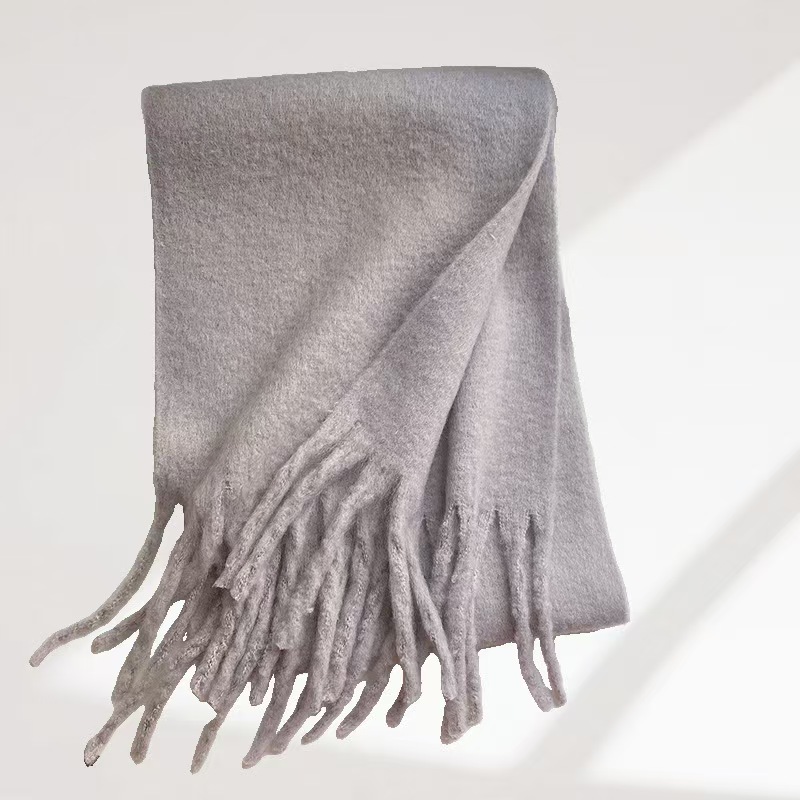 T111 solid color scarf for women winter high-grade thick cashmere shawl Korean version warm neck scarf all-match new style