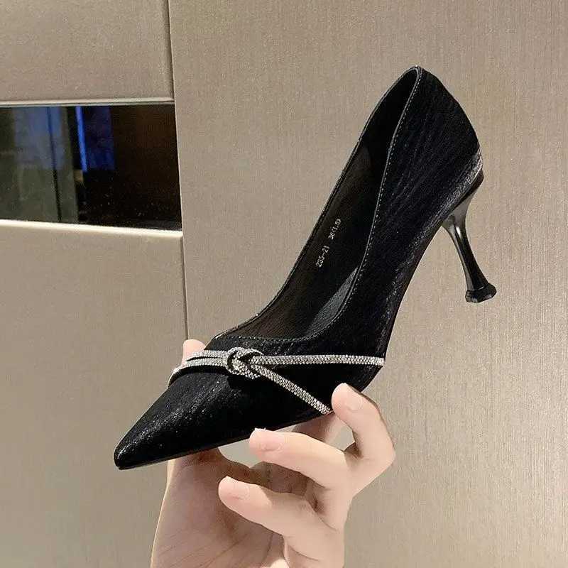 Ladies Pumps Black Rhinestone Dia Wedding Hot Bride Shoe With Heel Wens New Shoes Crystals Elegant Dress A Lastest Wholes Chic Z250121