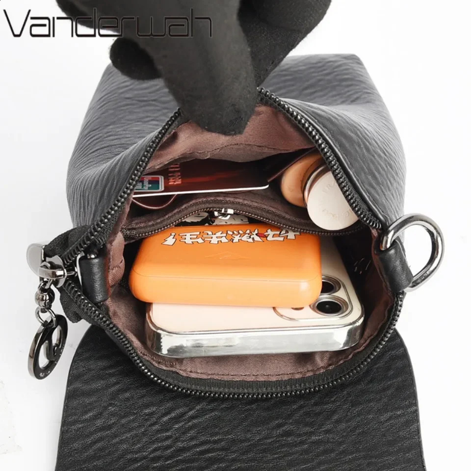 Small Phone Bag Flap Shoulder Bags For Women Soft Leather Solid Color Purse y ner Ladies Crossbody Commuting Sac 250114