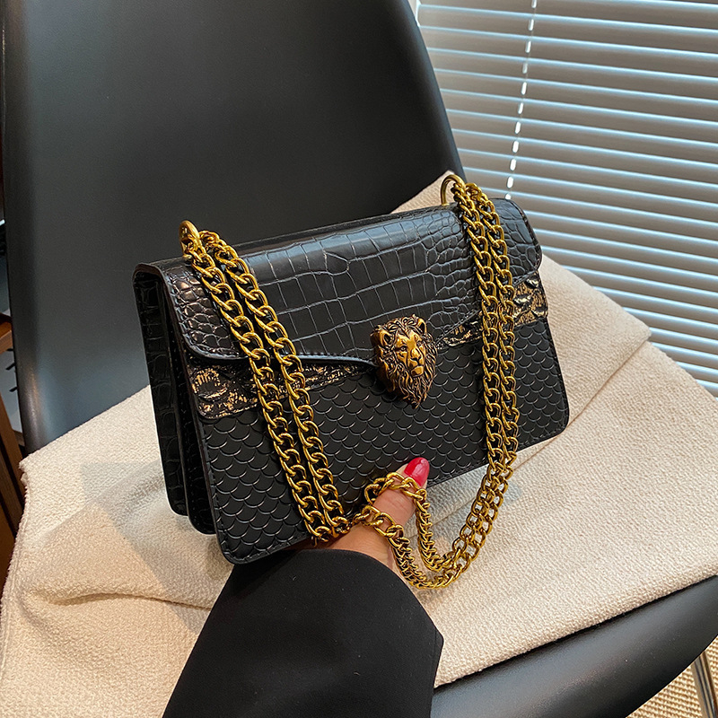 Free Shipping Designer Shoulder Bags Dia Lattice Flap 2025 Spring Fashionable Versatile Alligator Crossbody Bag Black New Free Delivery Designer Bag