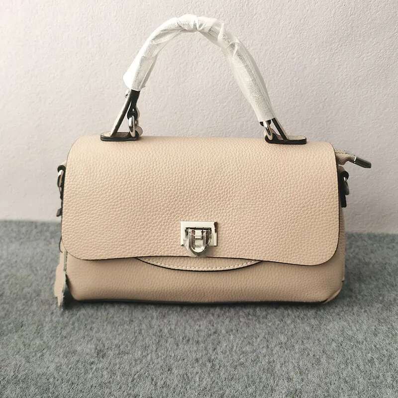 Women's Genuine Handbag Ladies Casual Crossbody Small Soft Cow Leather Versatile Shoulder Messenger Bag High Quality