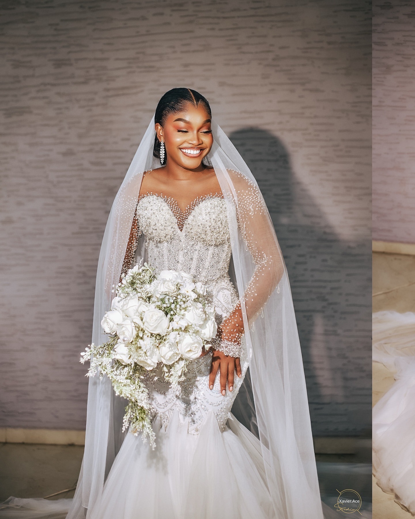 2025 Arabic Aso Ebi Plus Size Ivory Lace Wedding Dresses Crystals Beaded Full Sleeves Sheer Neck Tulle Bridal Gowns Dress For Bride ZJ038