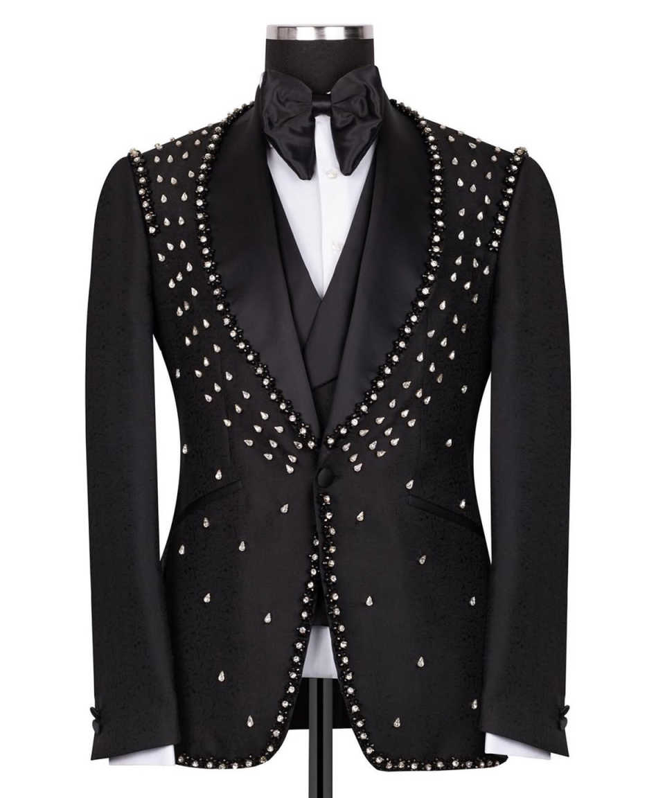 2025 New Fashion Two-pieces Customized Slim Fit Groom Tuxedos Mans Suits One Button Business Casual Suit Shawl Lapel Beading Bridegroom Tailor Custom 