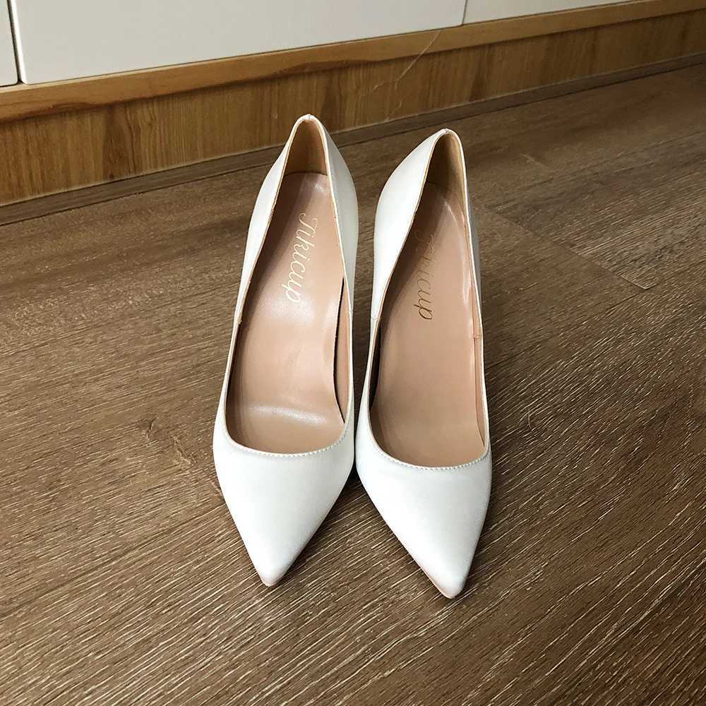 Veowalk Solid White Satin Wen Pointed Toe Slip On Stiletto hot Pumps Elegant Wedding Party High Heel Shoes Custizable Z250121