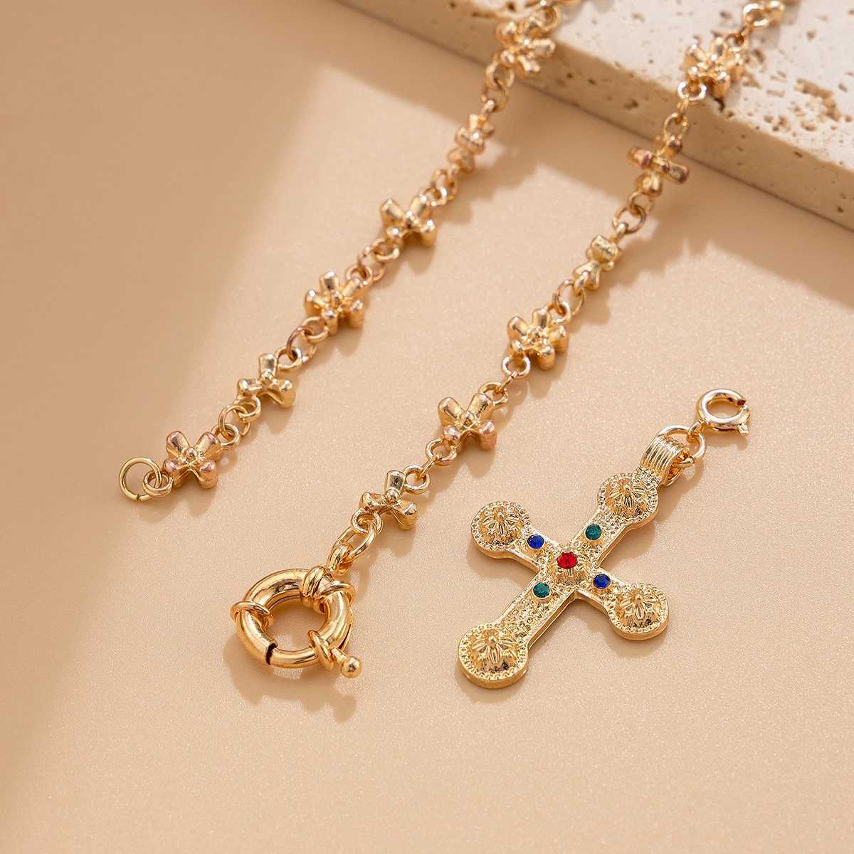 SHIXIN Vintage Jesus Cross Pendant Long Necklace for Women Creative Gold Color Collar Chain Party Jewelry Daily Y2K AccessoriesXJ250121