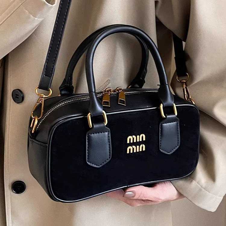 Fi Frosted Bowling Bag Wens Shoder Crossbody Bag New Vegan Veet Ladies Handbags and Purses Mini Square Box Handbags Z250206