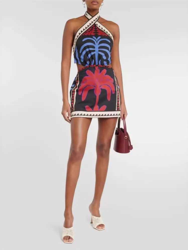 Basic Casual Dresses Bohemian Print Halter Neck Mini Dresses Women Sexy Backless Leace-up Beach Vacation Dress Fashion Beachwear Vestidos Summer New H
