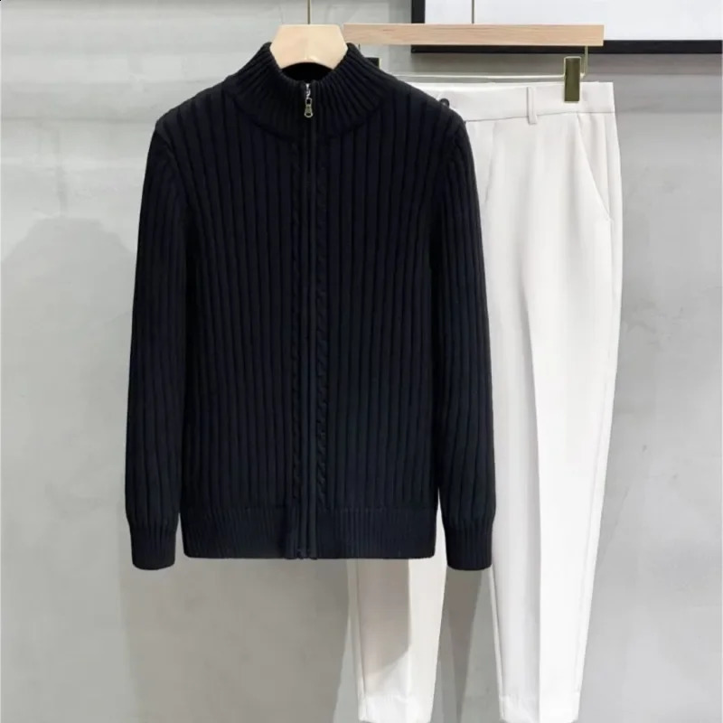 Mens Clothes Daily Wear England Style Black Autumn Winter Cardigan for Men with Turtleneck Zipper Casual Knit Sweater 250115m