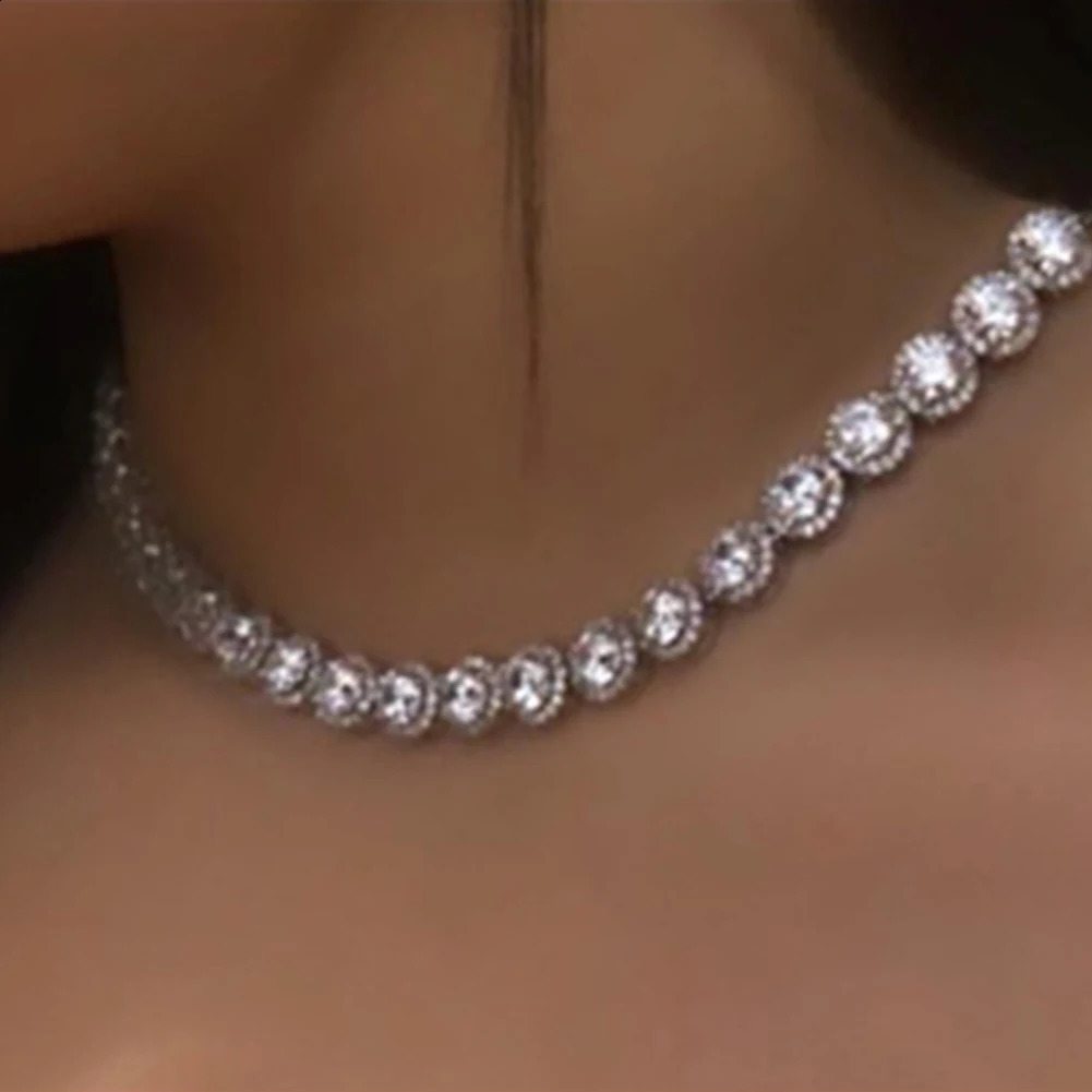 Hip Hop Iced Out Polyester Tennis Chain Necklace Womens Geometric Center Square Crystal Cuban Chain Jewelry 250107