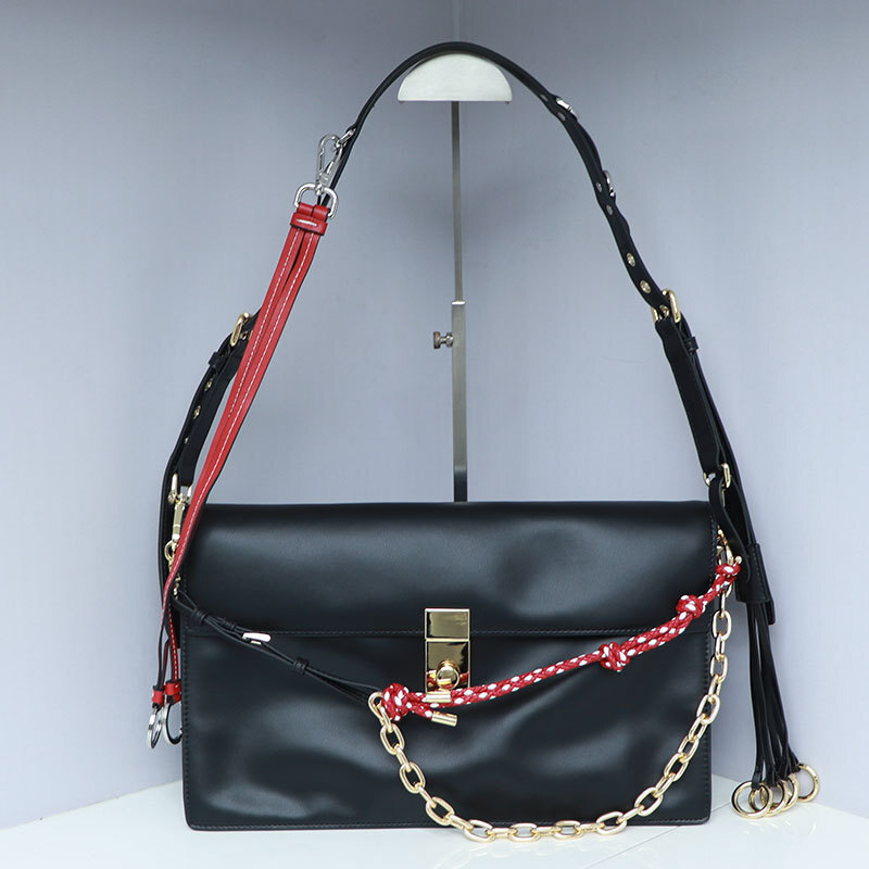 Bag 24 Autumn/Winter New Soft Sound Flip Postman Pendant Lock Motorcycle Leather Small Square Bag