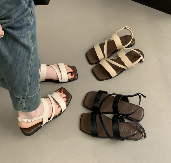 Women Sandals Flat Bottom Simple Style Design Sense Versatile Triple hot Black Beige Khaki Free shipping