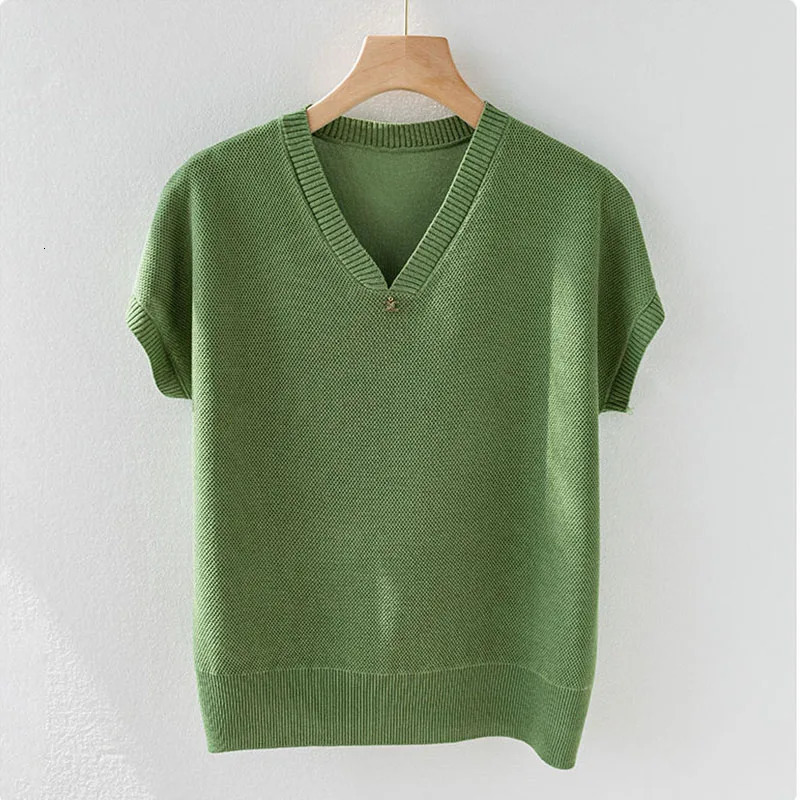Summer Ice Silk Short Sleeve Tshirt Womens Loose Outwear Korean Solid Vneck Youthful Vitality Fashion Vintage Knit Thin Top 250120