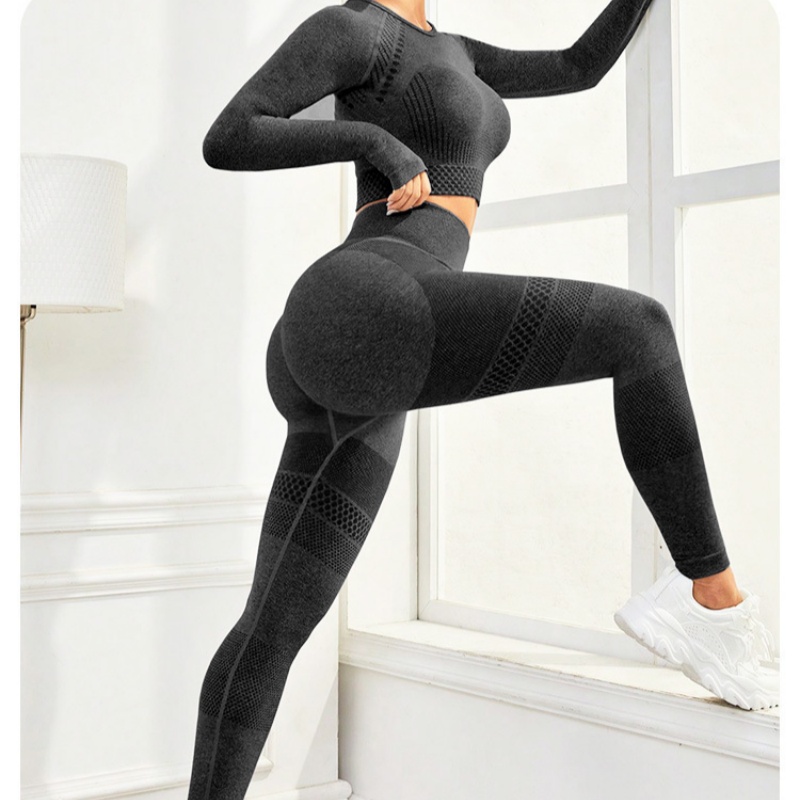 European and American designer women's high-end seamless yoga suit long sleeved peach hip casual pants versatile sports suit fitness suit