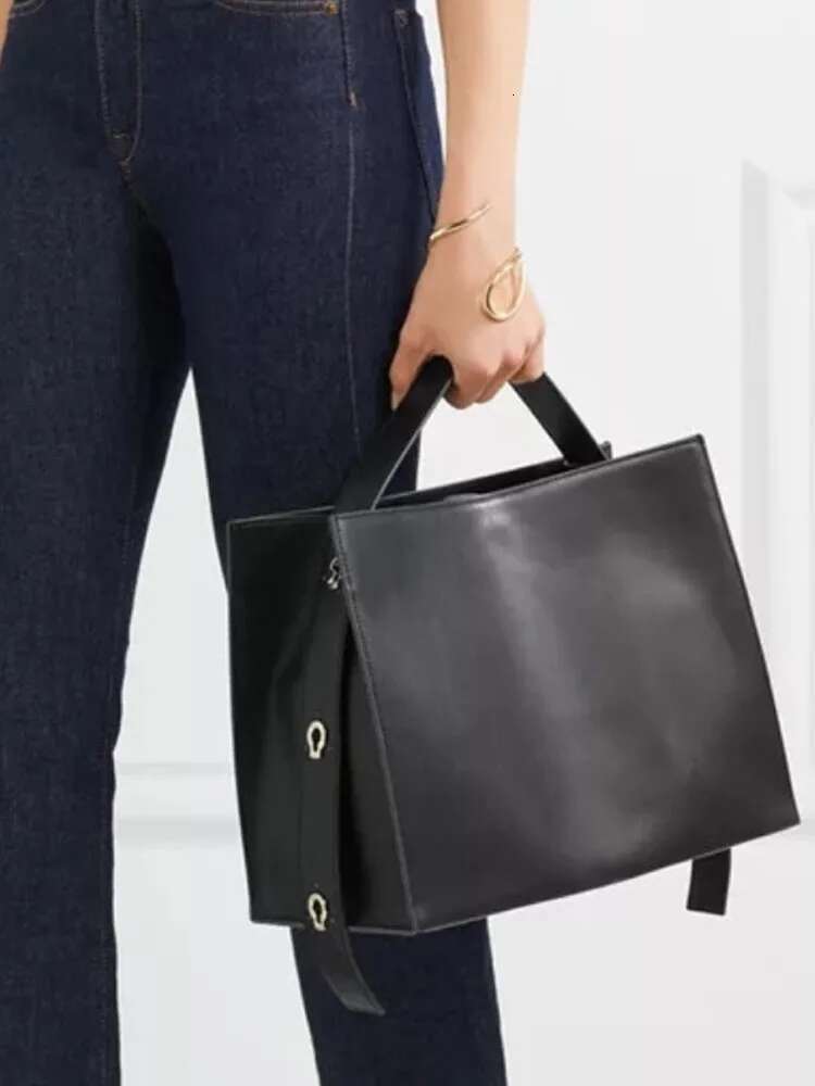 Women Genuine Leather Handbag Elegant Office Lady Large Capacity Totes Satchels Square Single Shoulder Bags Design Crossbody Bag