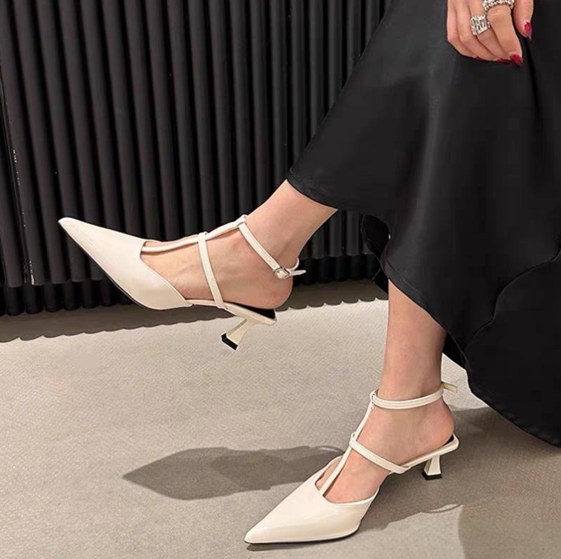 Women Sandals Fashion Simple Style Versatile NEW hot hot High Heel Trendy Triple Black Beige Nude Free shipping