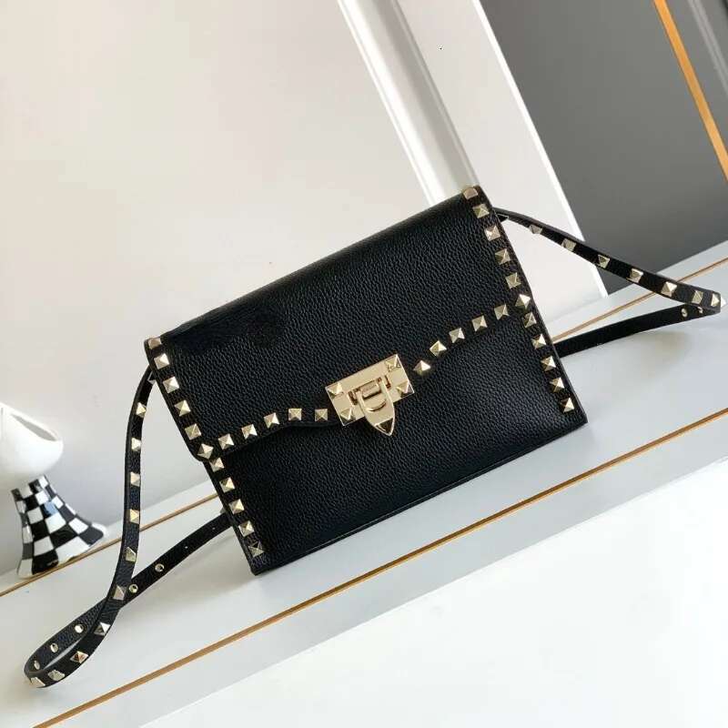 2024 Design Rivet Crossbody Bag Women Genuine Leather Single Ladies Hand Bags Shoulder Messenger Stud Purses And Handbag
