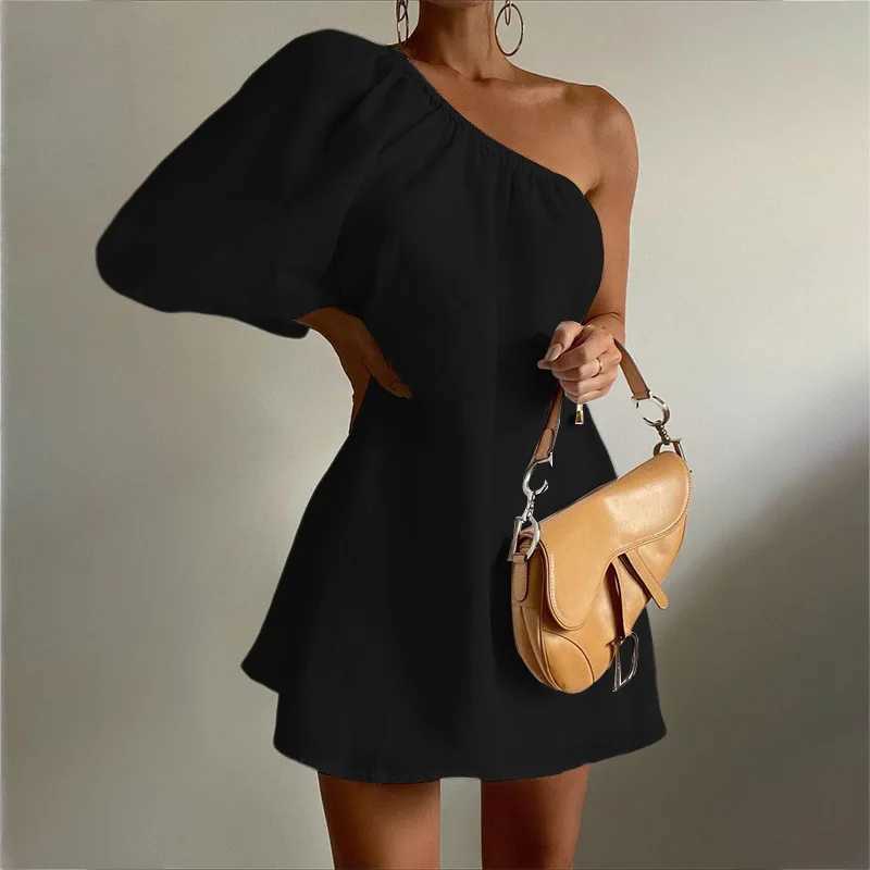 Basic Casual Dresses Spring Womens Fashionable Slim Skew Shoulder Cotton Linen Dresses Elegant White Black Single Shoulder Slve Party Mini Dress H2512