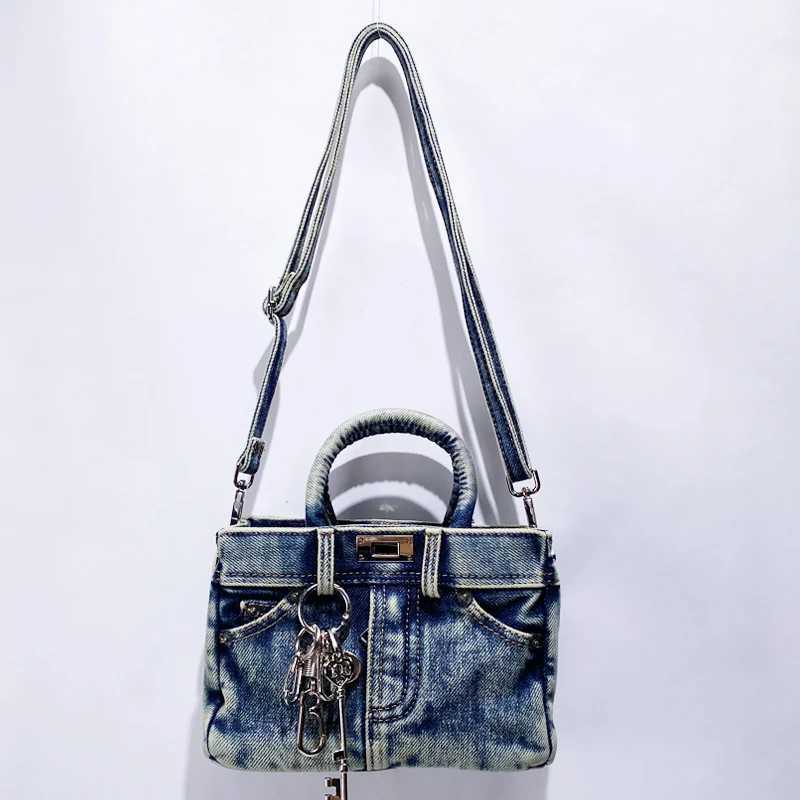 Lock Decoration Key Bags For Women Luxury Designer Handbag Purses 2024 New In Vintage Wash Water Denim Shoulder Crossbody Y250121