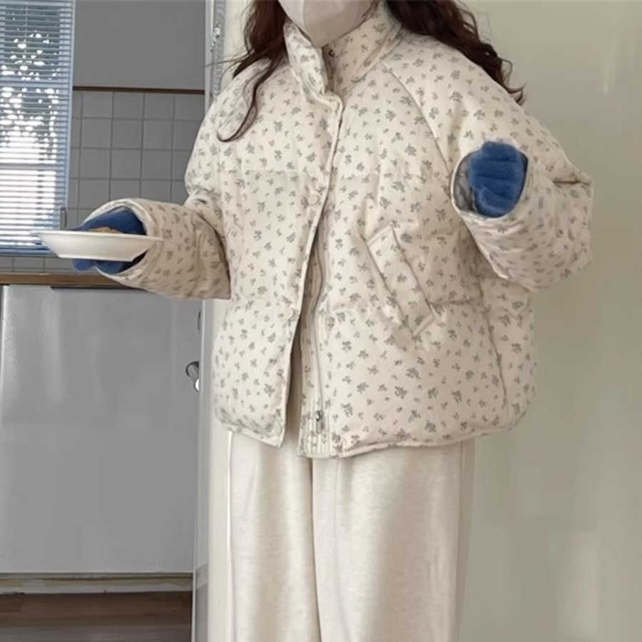 Korean Version of Fresh Floral Standing Collar Cotton Jacket for Womens Winter New Design Loose and Thick Student Cotton Jacket Short Jacket Women Coa