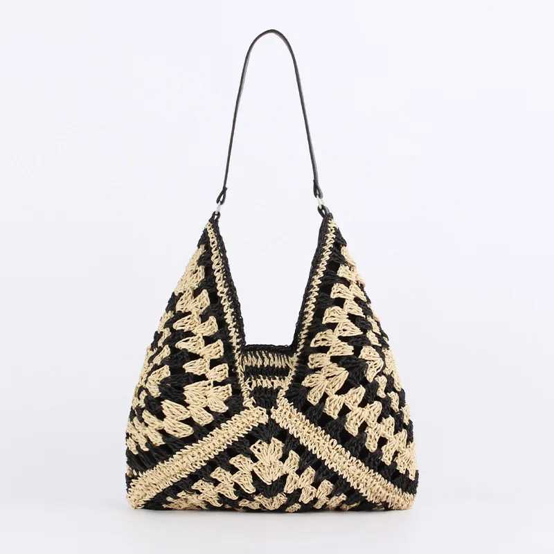 2025S Women Str Large Capacity Vintage Vacation Bag Everything Casual Handbag Designer Hollow Summer Beach Ba250222 Shoulder crossbody bag women bag