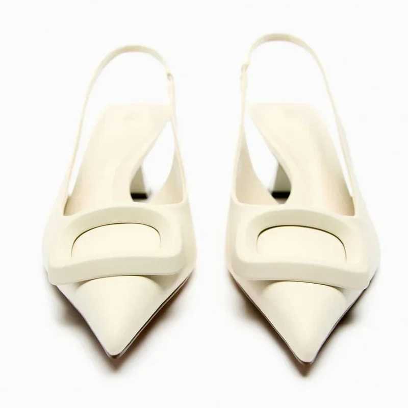 Elegant White Shoes for Wen Fashion Buckle Design 2024 Summer High Heeled Slingback Stiletto Pointed Toe Fem Off Sandals Z250122