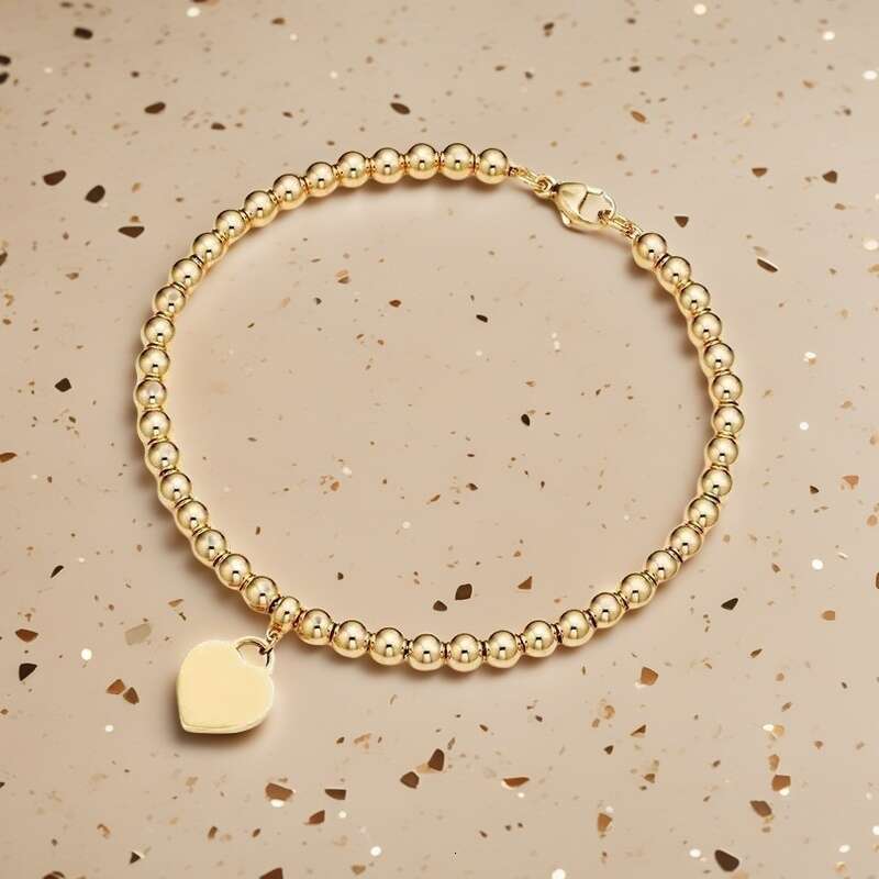 Luxury jewelry designer necklace Top Love Heart Sier Bracelet Bottom Plated Girlfriend Souvenir Gift Fashion Charm Designer Jewelry03