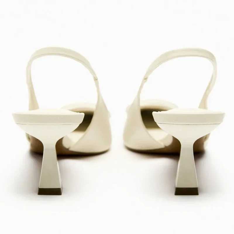 Elegant White Shoes for Wen Fashion Buckle Design 2024 Summer High Heeled Slingback Stiletto Pointed Toe Fem Off Sandals Z250122