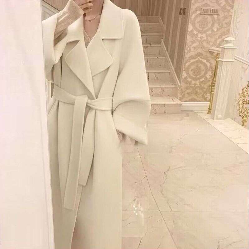 This Year's Popular For Women In Autumn And Winter Is A Knee Length Korean Style Short Woolen Coat