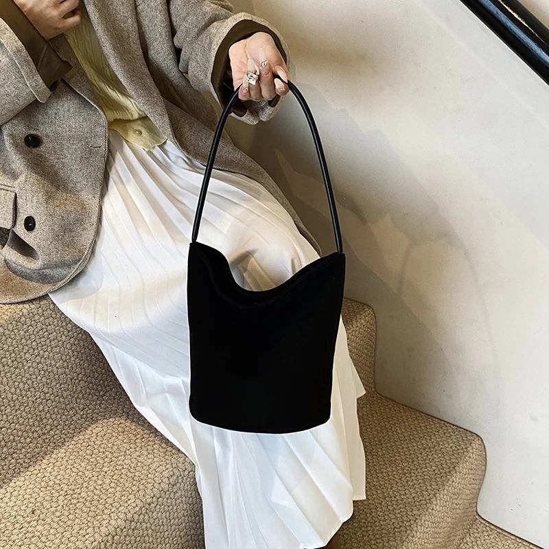 Women Suede Bucket Bag Faux Shoulder Large Capacity Womens Commuting Bags Retro Trendy Solid Color Tote Handbags 250114