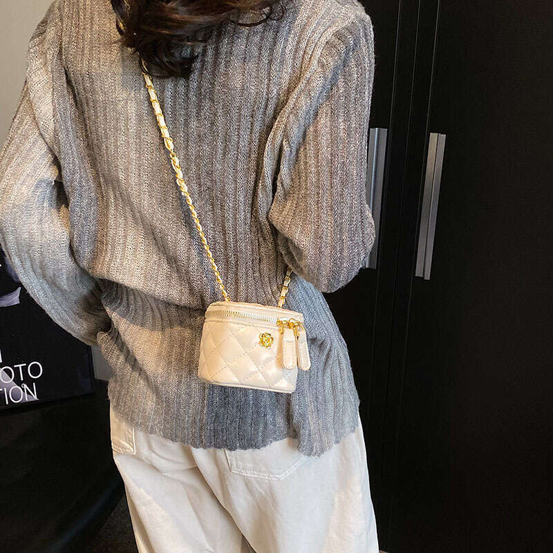 Mini Crossbody Golden Ball Square Box Design, hot Versatile Camellia Small Waste Bag - Perfect for Everyday Use