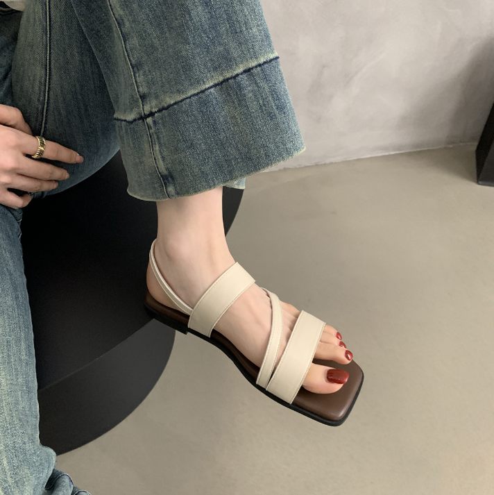 Women Sandals Flat Bottom Simple Style Design Sense Versatile Triple hot Black Beige Khaki Free shipping