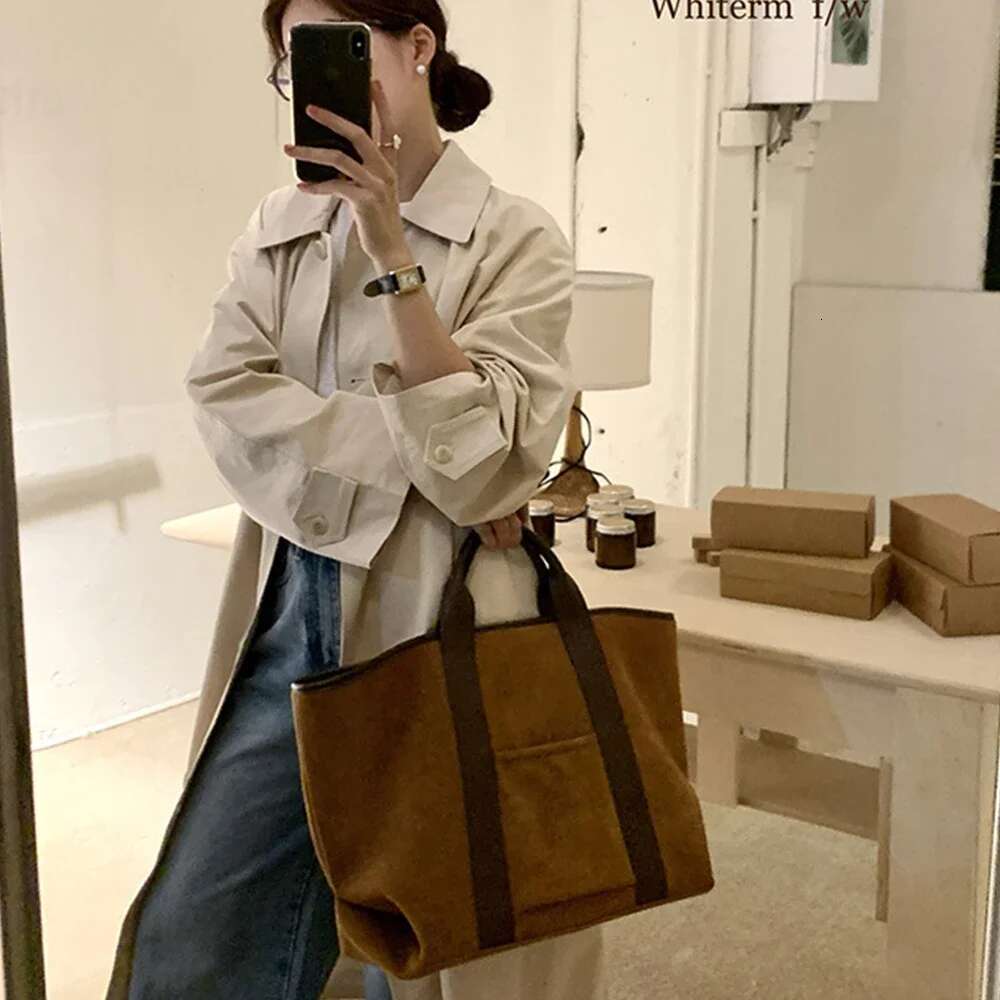 Large Capacity Suede Tote Vintage Designer Bags for Women 2025 Handbags Autumn and Winter Shoulder Bag Shopper Purses
